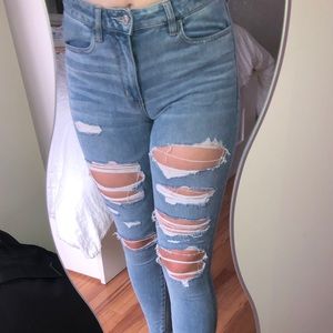 AE light washed ripped high waisted skinny jeans